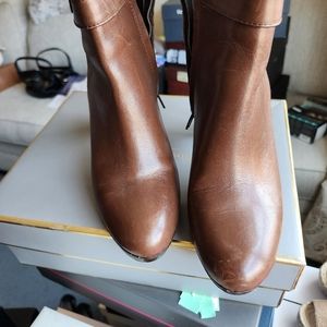 Women's Brand New Ralph Lauren leather ankle boots, Size 7M, Brown